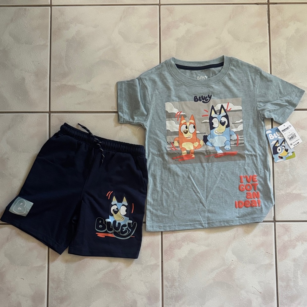 Boys Bluey Short Set Sz 7